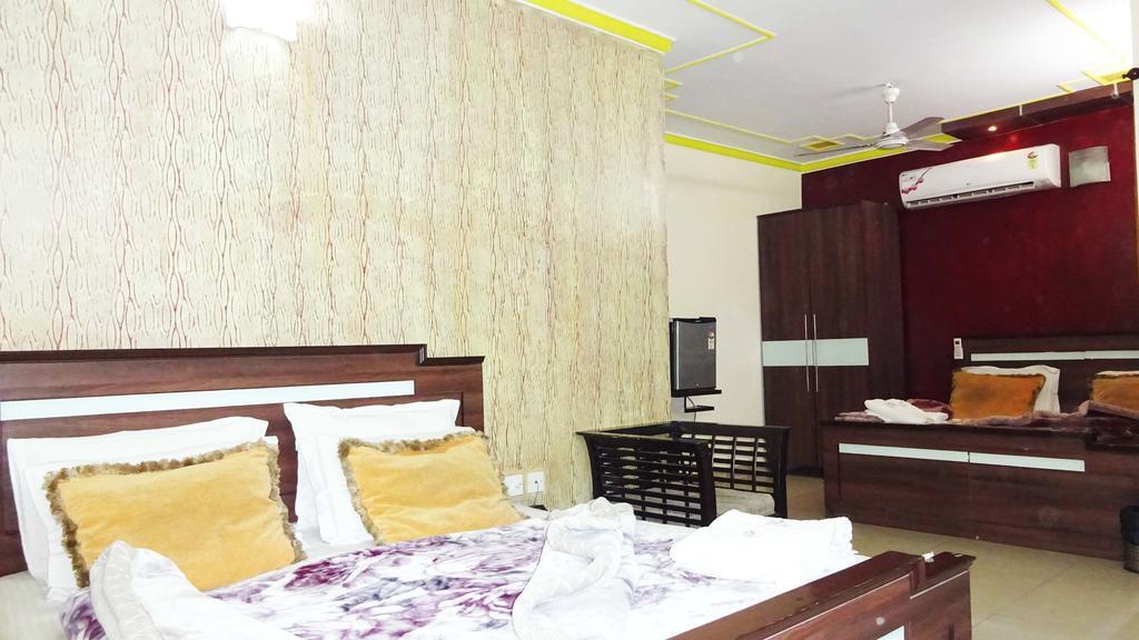 Hotel Durga International نيودلهي المظهر الخارجي الصورة