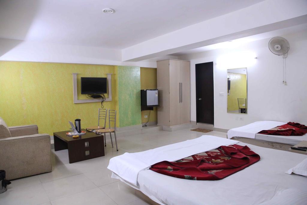 Hotel Durga International نيودلهي الغرفة الصورة